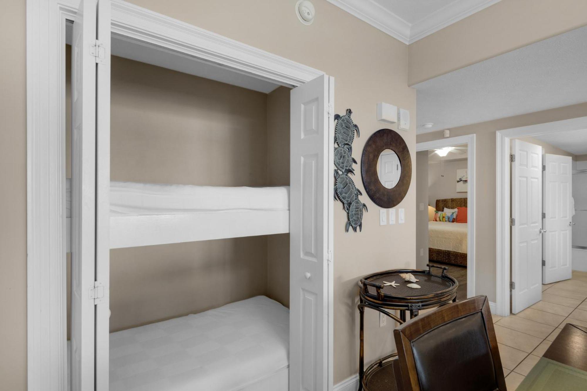 Treasure Island 1704 Holiday home